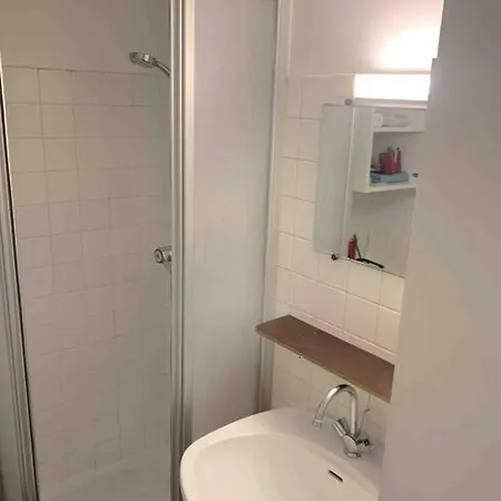 Studio Charmant Au Coeur De ! 아파트